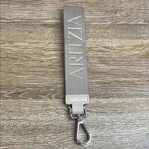 🤍 Aritzia “Always Found” Keychain Wristlet – Taupe Neutral – Silver Hardware